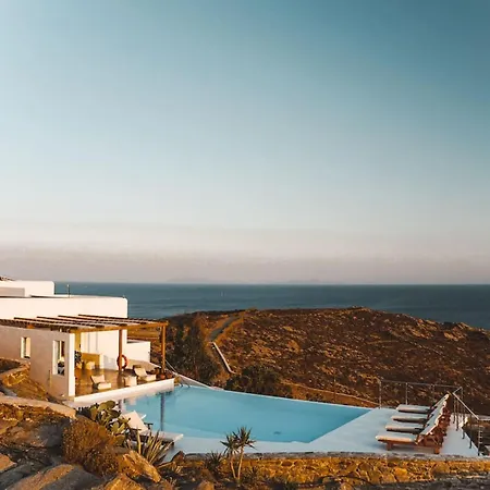 Casa rural On The Rocks - Whole Estate - 5 3 Pools Chora de Ios