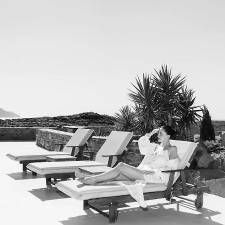 On The Rocks - Whole Estate - 5 3 Pools Casa rural