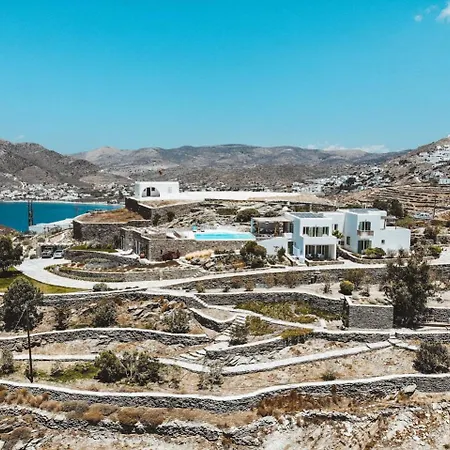 On The Rocks - Whole Estate - 5 3 Pools Casa rural *